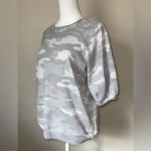 NWOT New Direction Camp cute bubbled sleeve thin pullover sweat shirt